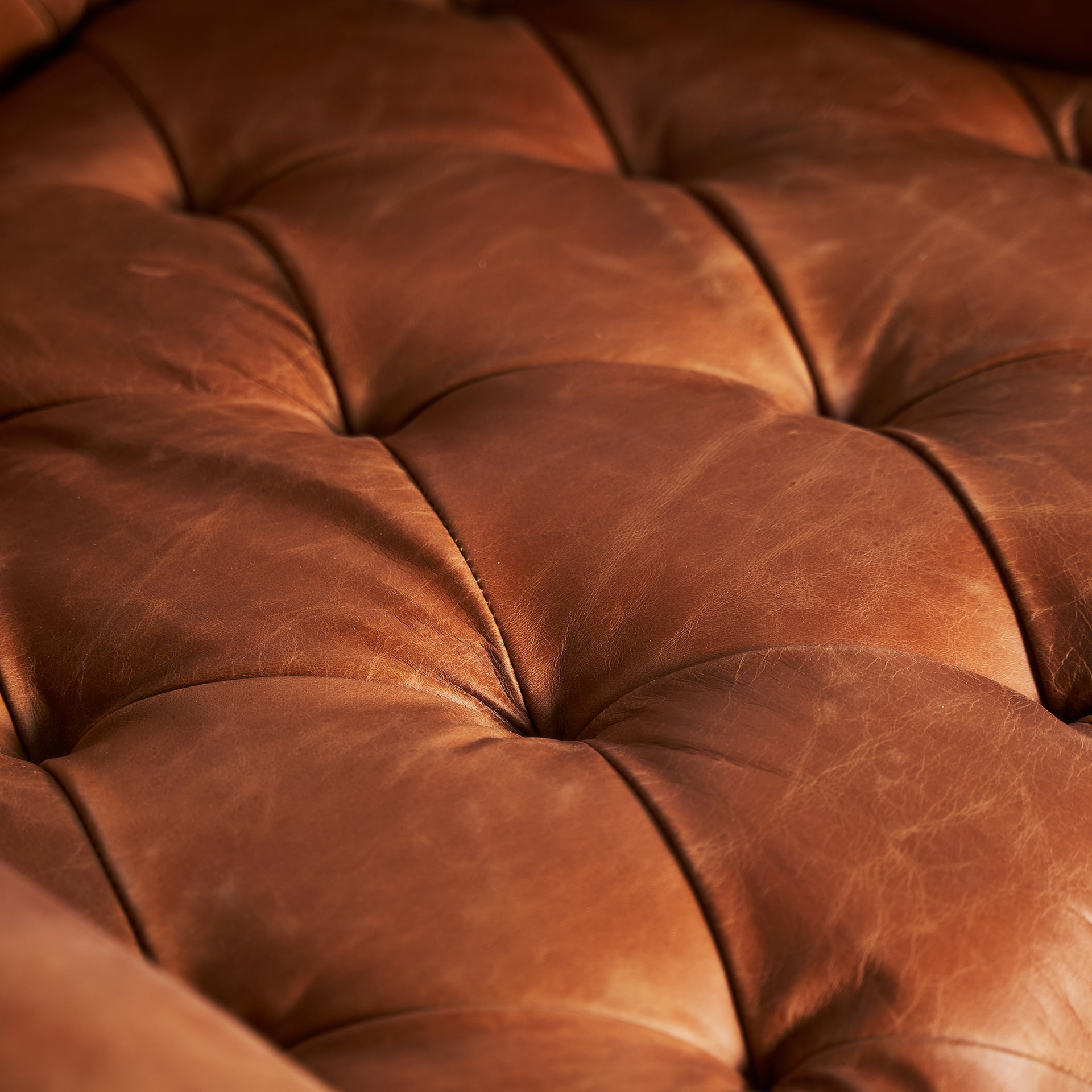 GLINSK ARMCHAIR